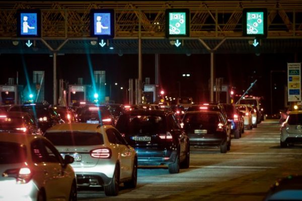 25η Μαρτίου: Σε εξέλιξη η επιστροφή των εκδρομέων του τριήμερου – Πού σημειώνονται καθυστερήσεις