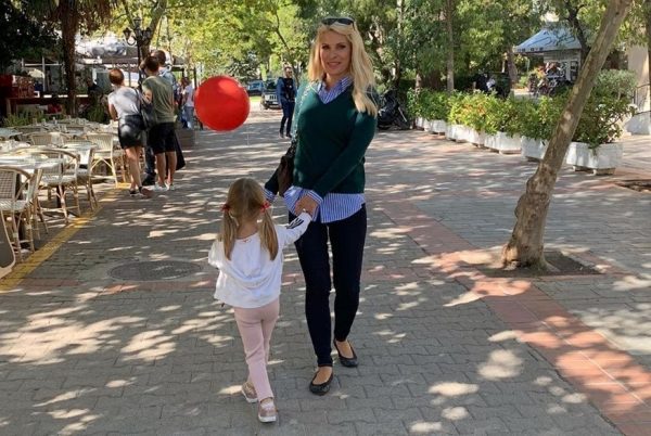 Οι λατρεμένες ευχές της Ελένης Μενεγάκη στην κορούλα της Μαρίνα