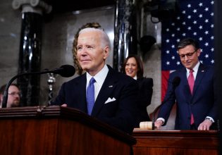 Ομιλία Μπάιντεν για την κατάσταση του Έθνους: «Δεν θα υποκλιθώ στον Ρώσο Πρόεδρο»