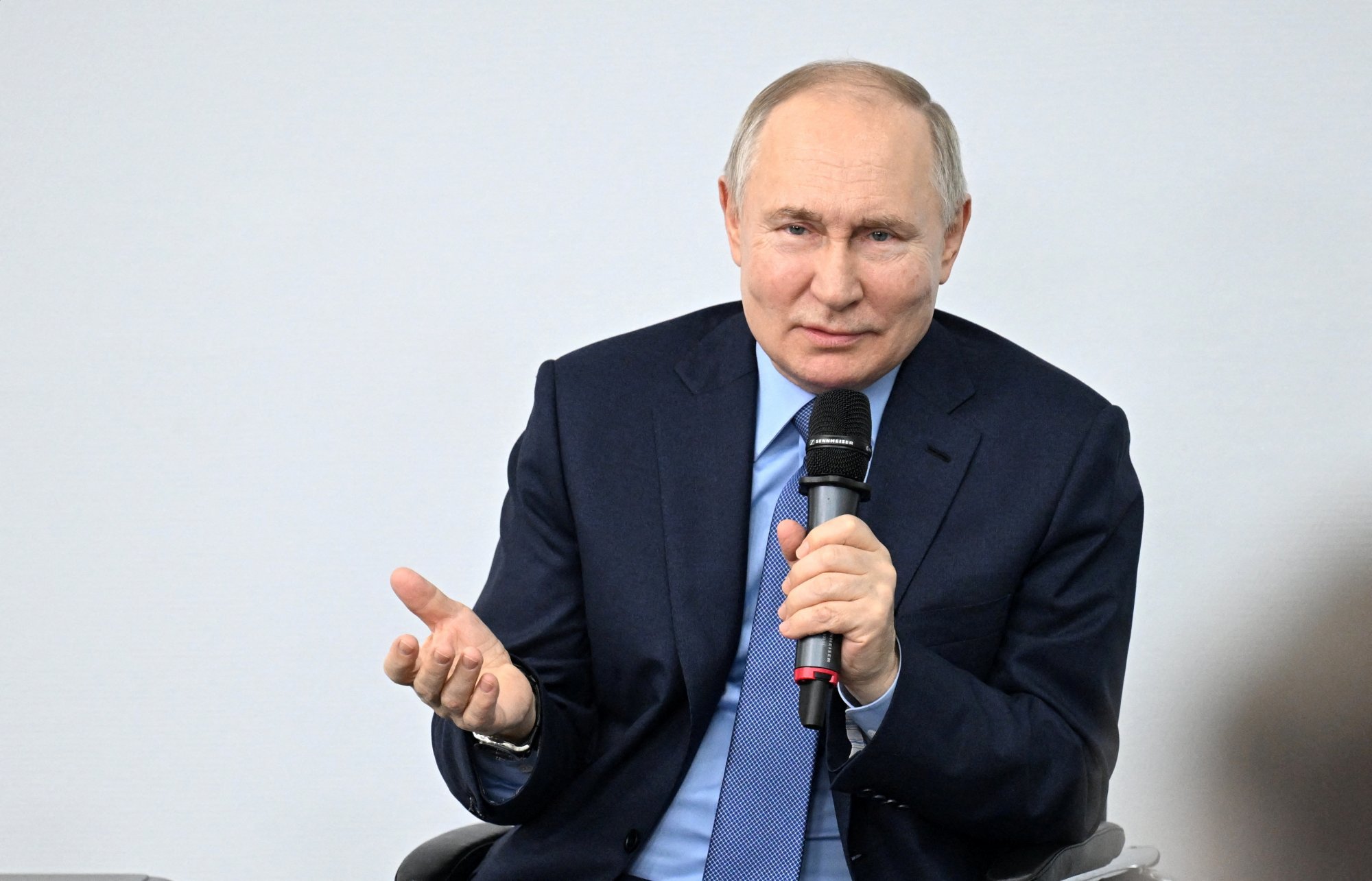 Νέο παραλήρημα Πούτιν: «Αν υπάρχει το Βέλγιο, το οφείλει στην Ρωσία»