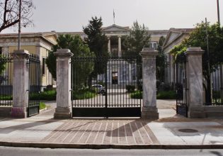 Πολυτεχνείο: Ανοιχτή από σήμερα για το κοινό η ιστορική πύλη στην Πατησίων