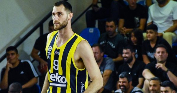 «Η Φενέρμπαχτσε, ο Παπαγιάννης και το… μπαμ με Λάρκιν»