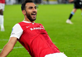 «Καυτός» Παυλίδης, σκόραρε ξανά και ανέβηκε στην κορυφή του πίνακα των σκόρερ της Eredivisie (pic)