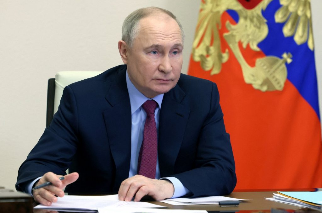 Βλαντιμίρ Πούτιν: «Δεν θα επιτεθούμε στο ΝΑΤΟ, αλλα…»