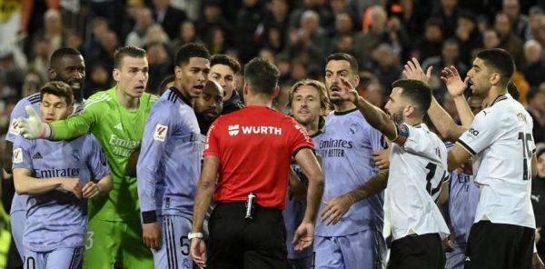 Τιμωρία δύο αγωνιστικών στον Μπέλινγκχαμ