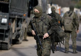 Πολωνία: Αναστέλλει τις στρατιωτικές ασκήσεις μετά τον θάνατο 5ου στρατιώτη