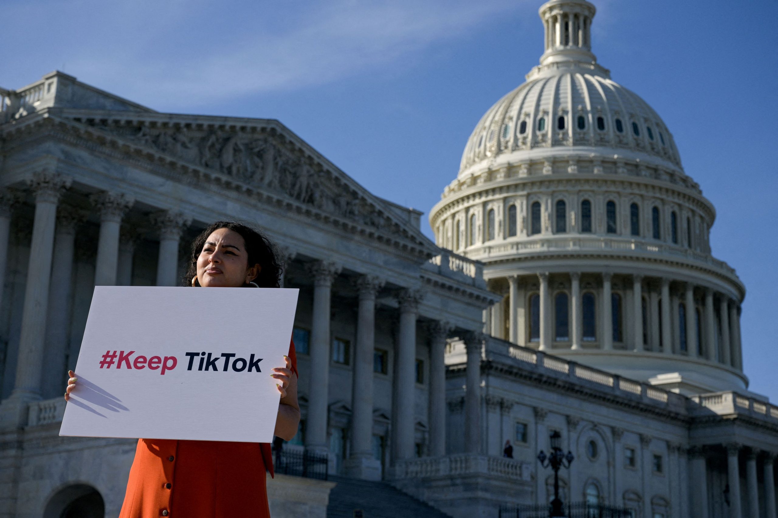 Το Πεκίνο μπλοκάρει την υποχρεωτική πώληση του TikTok – Κόντρα με την Ουάσιγκτον
