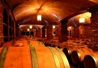 «Αντίο» και στο ελληνικό κρασί με άνοδο άνω των 2 βαθμών Κελσίου