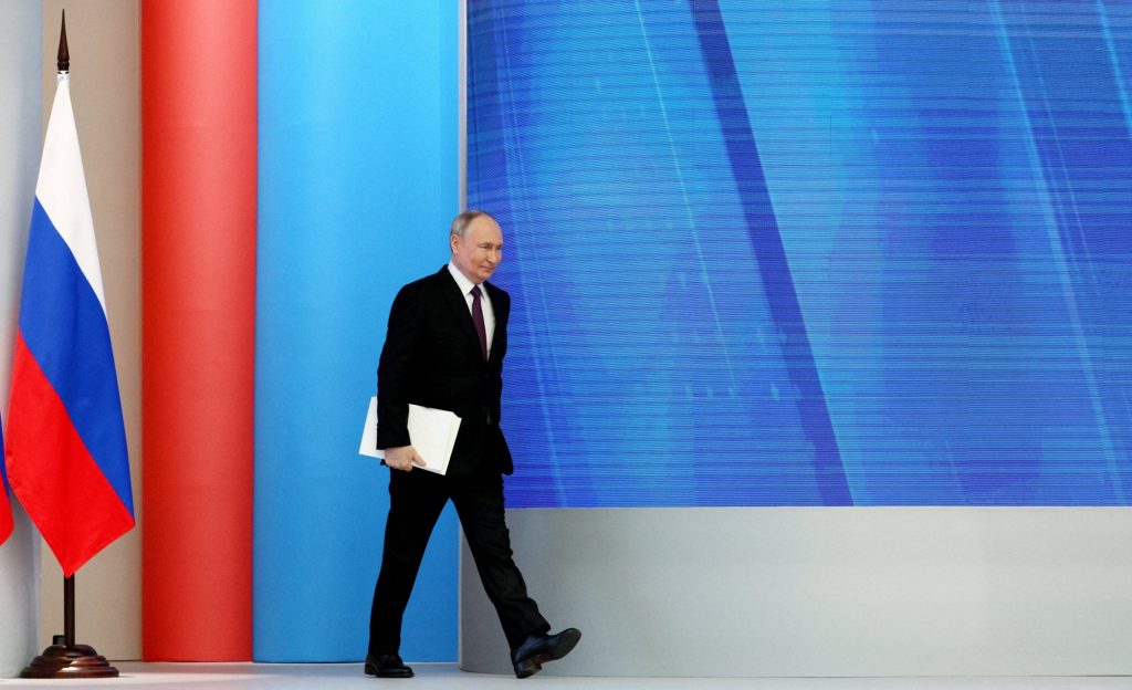 Εκλογές στη Ρωσία: Ο… περίπατος του Βλαντίμιρ Πούτιν