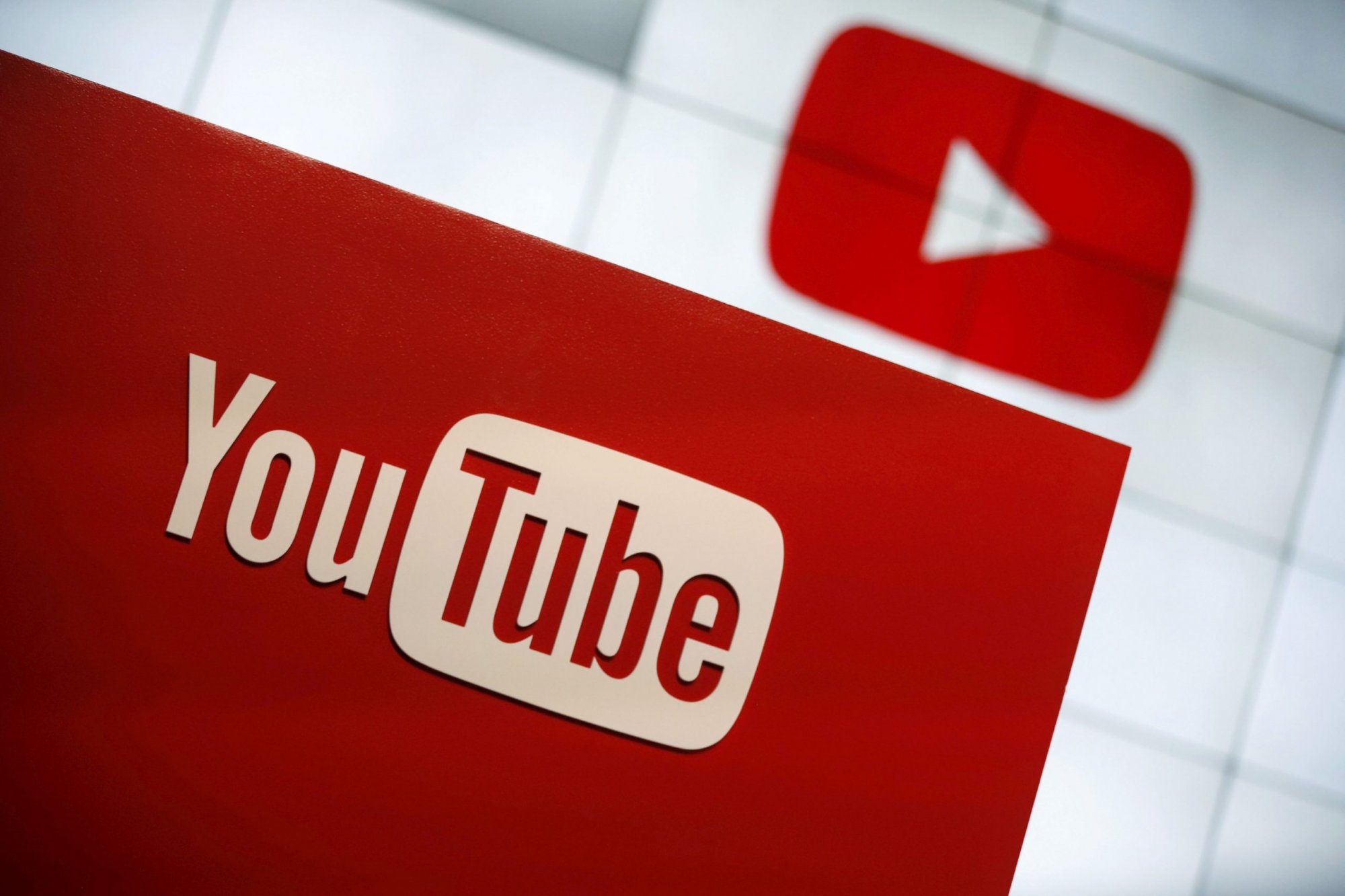 YouTube: Aσύλληπτα νούμερα - Σχεδόν… 400 δισ. δολάρια αξίζει η πλατφόρμα