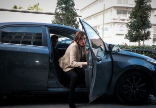 Η Ασημακοπούλου «καρφώνει» τον τέως γ.γ. Αποδήμου Ελληνισμού της Ν.Δ. – Ελλιπείς εξηγήσεις, χωρίς συγνώμη