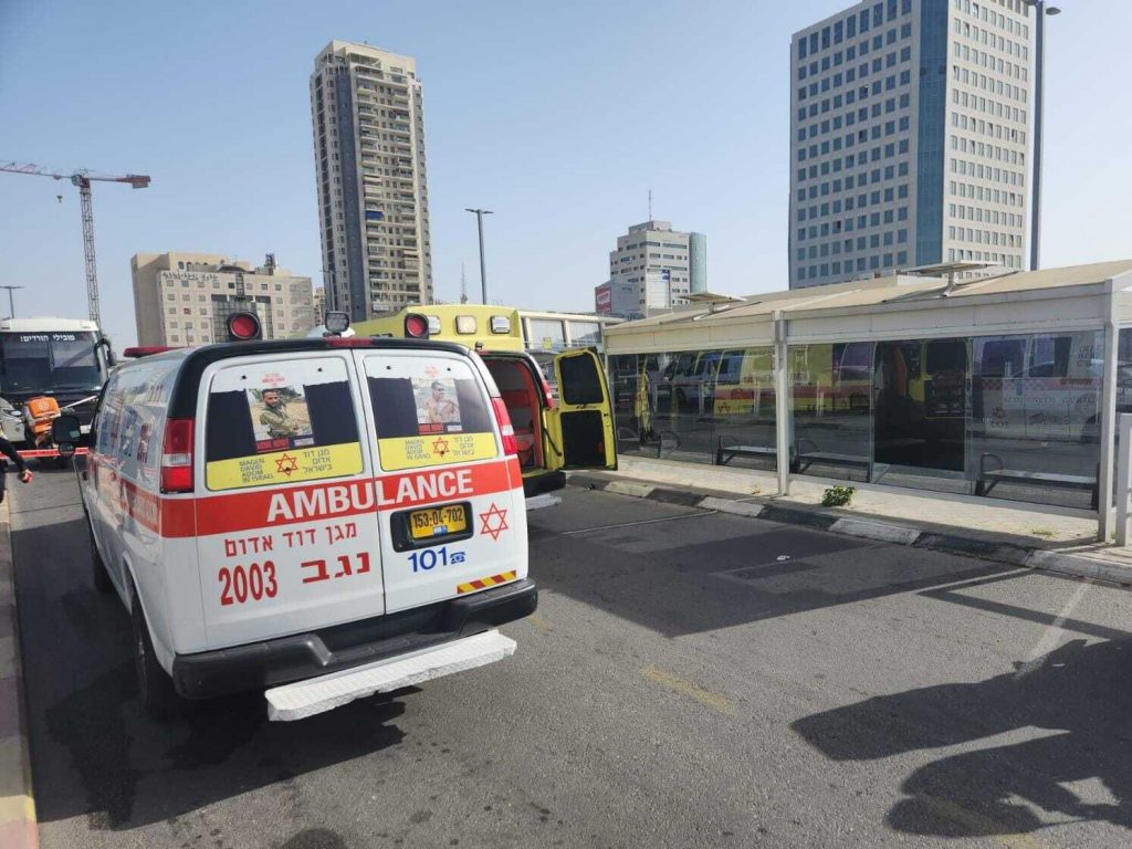 Ισραήλ: Επίθεση με μαχαίρι σε σταθμό λεωφορείων στην Μπεερσεβά – Νεκρός ο δράστης
