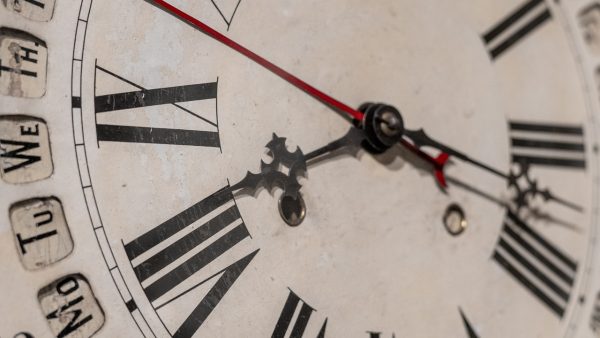 Νέες ώρες κοινής ησυχίας από την 1η Απριλίου – Τι δεν επιτρέπεται