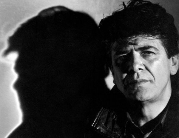 Σκοτεινή και παράξενη μέρα…