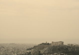 Αφρικανική σκόνη: Ο Κολυδάς εξηγεί το φαινόμενο – «Επεισόδια που διαρκούν από 2 έως 4 ημέρες»
