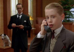 Γιατί οι πλουσιότεροι άνθρωποι περνούν περισσότερο χρόνο με τους φίλους τους