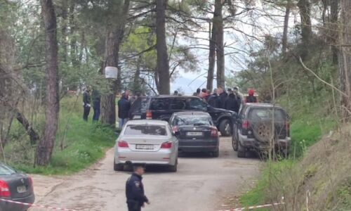 Ιωάννινα: Ταυτοποιήθηκε ο άνδρας που βρέθηκε νεκρός σε δασάκι - Πιθανολογείται ότι αυτοκτόνησε