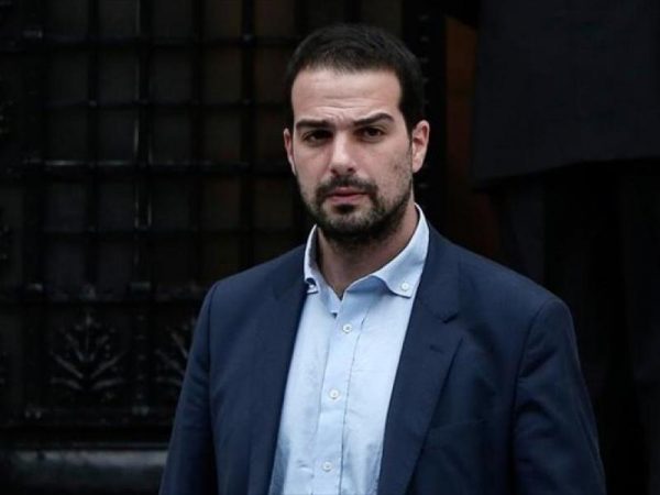 Τέμπη: «Σήμερα πέφτει και επίσημα το πέπλο συγκάλυψης», λέει ο Σακελλαρίδης