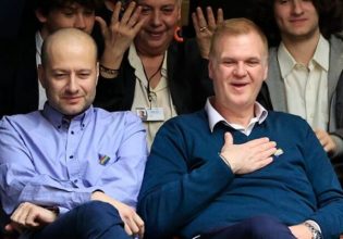 Πώς κύλησε ο πρώτος γάμος ομόφυλων στην Ελλάδα – Τι λέει ο αντιδήμαρχος που τον τέλεσε