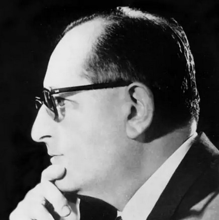 Μανώλης Γιαλουράκης: «Την Αλεξάνδρεια πια θα την βρεις μέσα μου»