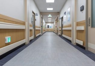 Αμαλιάδα: Στο νοσοκομείο 42χρονη που διαγνώστηκε με μηνιγγίτιδα