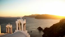 Handelsblatt για τουριστική σεζόν: Ζητούνται εργαζόμενοι για το ελληνικό οικονομικό θαύμα