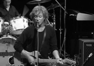 Πέθανε ο τραγουδιστής Έρικ Κάρμεν δημιουργός του «All By Myself»