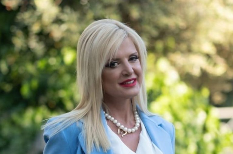 Αγνώριστη η Μαρίνα Πατούλη – Η απάντηση στα αρνητικά σχόλια