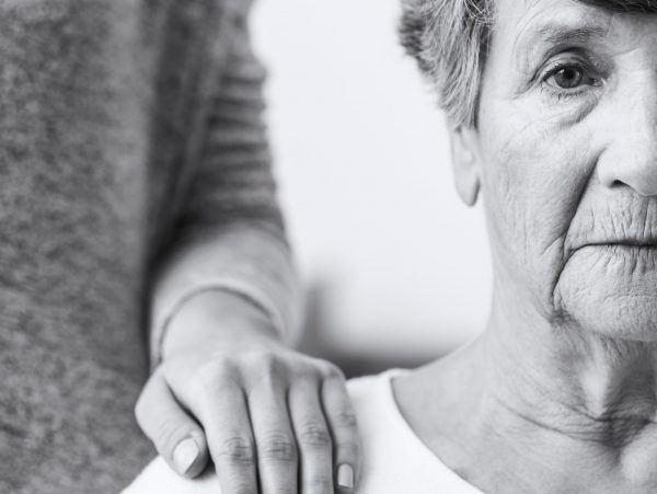 Αν ξεχνάς ονόματα ή που έβαλες τα κλειδιά μην ανησυχείς – Τι εξηγεί ειδικός στο Πανεπιστήμιο της Καλιφόρνια