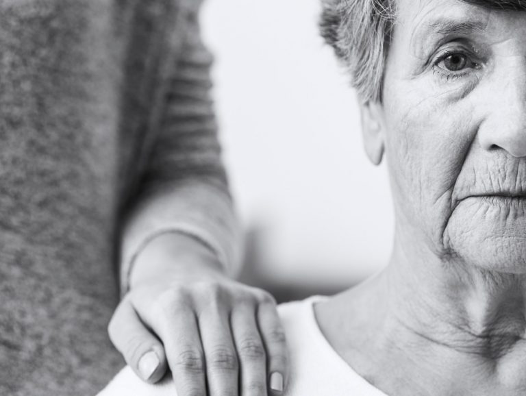 Αν ξεχνάς ονόματα ή που έβαλες τα κλειδιά μην ανησυχείς – Τι εξηγεί ειδικός στο Πανεπιστήμιο της Καλιφόρνια