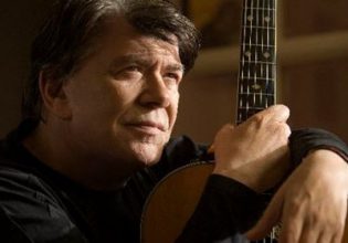 Δήμος Μούτσης: Κανείς από μας δεν έγραψε καλύτερα τραγούδια από τον Ξαρχάκο