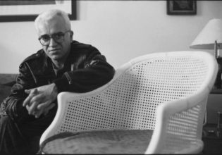 Κωστής Παπαγιώργης: Στο πάτωμα τα γαλόνια μου