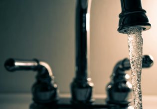 Εξοικονόμηση νερού: Συμβουλές για να δίνουμε καθημερινά αξία σε κάθε σταγόνα
