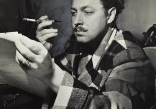 Τενεσί Ουίλιαμς: «Ναι, κάνω πεζοδρόμιο στην προκυμαία…»