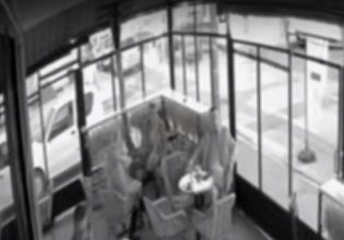 Σεισμός: Η στιγμή που ο Εγκέλαδος «χτυπά» την Ηλεία – Θαμώνες τρέχουν σε καφετέρια