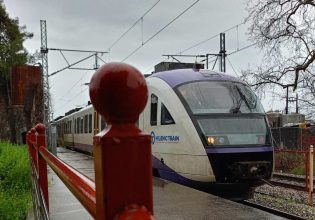 Ακινητοποιήθηκε τρένο από Θεσσαλονίκη για Λάρισα – Κόλλησαν τα φρένα και άρχισαν να βγαίνουν καπνοί