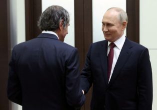 Ρωσία: Συζήτηση Γκρόσι – Πούτιν για την ασφάλεια του πυρηνικού σταθμού της Ζαπορίζια