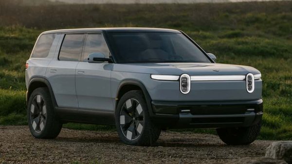 Rivian R2: Η αμερικανική σχολή των EV
