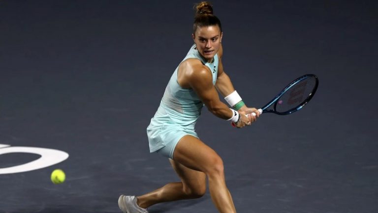 Απίθανη η Σάκκαρη, προκρίθηκε στον τελικό του Indian Wells (2-1)