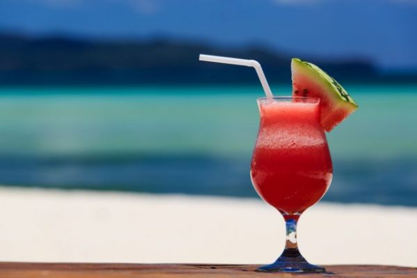 Τα ζαχαρούχα ποτά συνδέονται με τον κίνδυνο κολπικής μαρμαρυγής