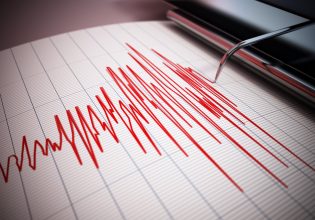 Παπαδόπουλος στο in για τα 5,7 Ρίχτερ: «Νωρίς να πούμε αν ήταν ο κύριος σεισμός» – Έλεγχοι σε σχολεία στη Ζαχάρω
