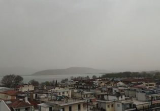 Αφρικανική σκόνη: Κάλυψε το λεκανοπέδιο Ιωαννίνων – Αποπνικτική η ατμόσφαιρα