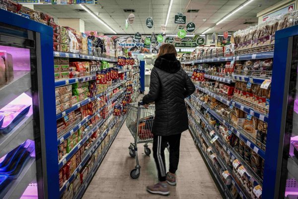Greek Govt Unveils Latest Round of Measures to Contain High Prices