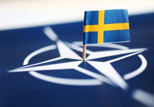 Σουηδία: Η κυβέρνηση έκανε παραχωρήσεις εγκαταλείποντας αρχές της για την ένταξη στο ΝΑΤΟ, λένε οι πολίτες