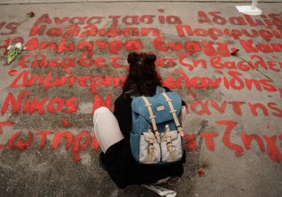 Τέμπη: Κρίσιμα ερωτήματα για τις «χαλκευμένες συνομιλίες» – Πρόταση δυσπιστίας και το κλειδί για να πέσει φως