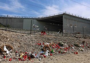 Νέα Αριστερά για Τέμπη: Ήρθε η ώρα να πέσει η κυβέρνηση της συγκάλυψης