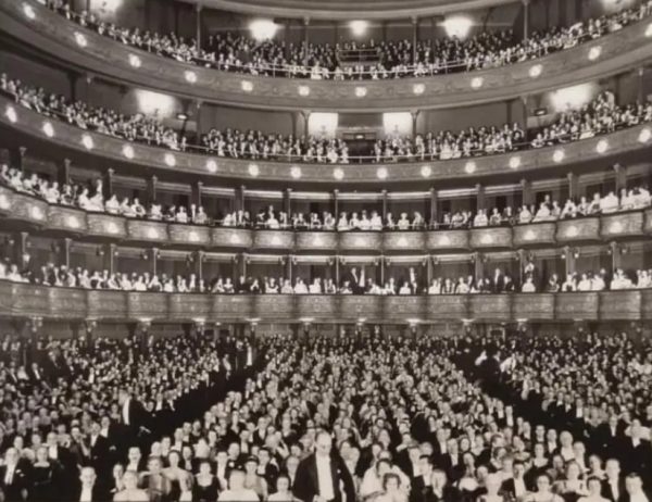 Παγκόσμια Ημέρα Θεάτρου: Ο θεσμός που γιορτάζεται παγκόσμια από το 1961