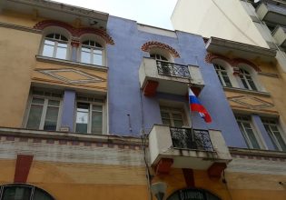 Θεσσαλονίκη: Συνελήφθη 49χρονος που έγραψε συνθήματα έξω από το ρωσικό προξενείο