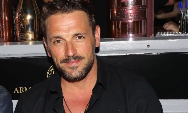 Νίκος Βέρτης: Στο εδώλιο ο τραγουδιστής με απόφαση του Aρείου Πάγου