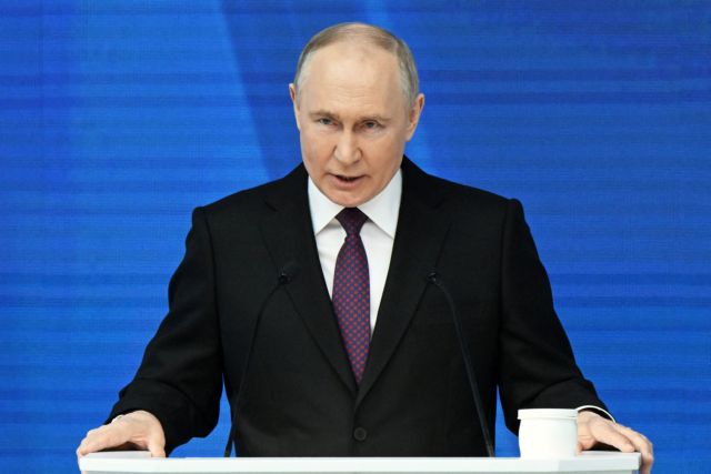 Πούτιν: Το Κίεβο με επιθέσεις σε αμάχους επιχειρεί να διαταράξει τη διεξαγωγή των ρωσικών εκλογών